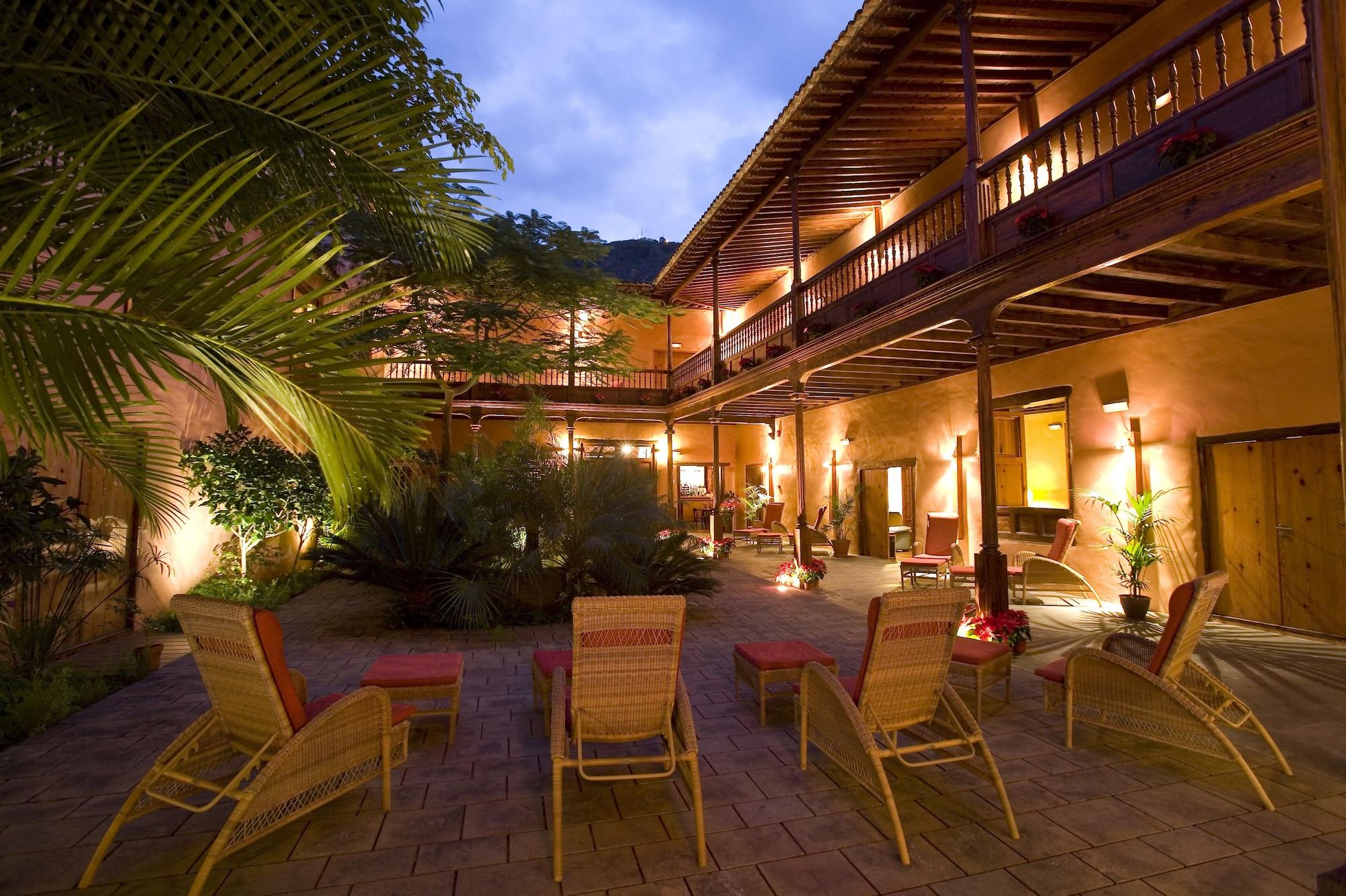 Hotel Livvo La Quinta Roja Гарачико Екстер'єр фото