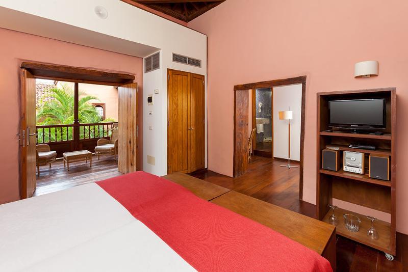 Hotel Livvo La Quinta Roja Гарачико Екстер'єр фото