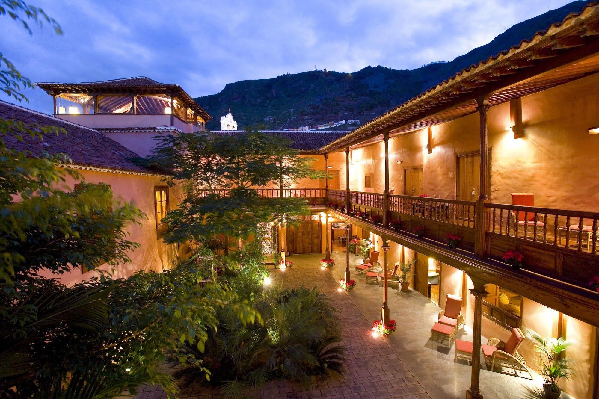 Hotel Livvo La Quinta Roja Гарачико Екстер'єр фото